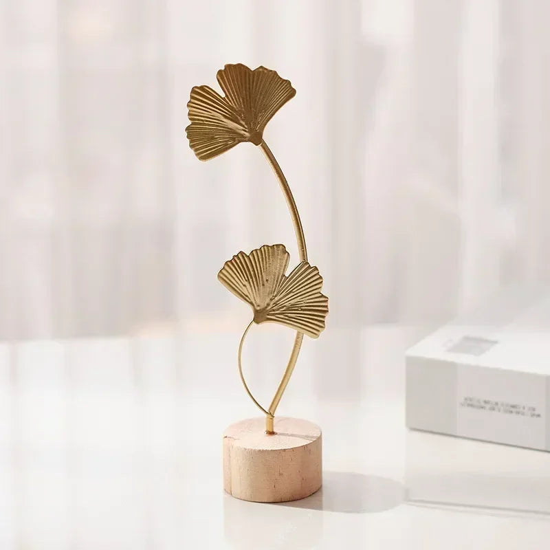 Nordic Ginkgo Leaf Iron Art – Luxury Home Decor