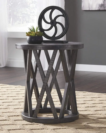 Sharzane Rustic Gray Round End Table – Solid Pine Wood with Weathered Finish