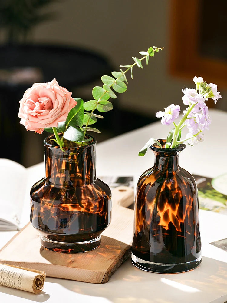 Luxury Leopard Glass Vase – Living Room Décor