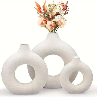 White Ceramic Vases for Modern Home Decor,Round Matte Pampas Flower Vases Minimalist Nordic Boho Ins Style for Wedding Dinner Ta