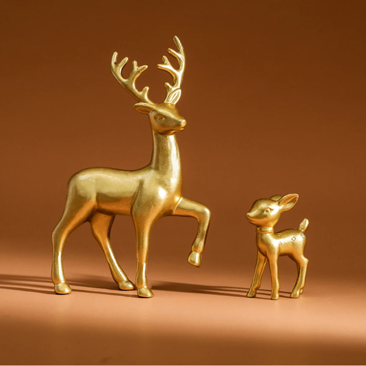 2 Pcs, Room Decor Mother Deer Cute Room Decor Sculptures Kawaii Sculptures Christmas Home Decoration Fawn Figurines